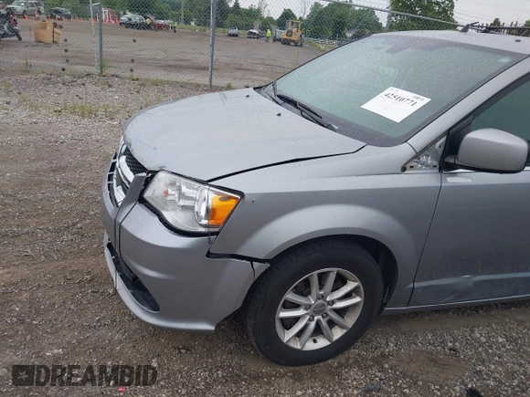 2018 Dodge Grand Caravan SXT z VIN 2C4RDGCG7JR301434, wystawiony jako IAAI lot #42510771 z przebiegiem 270 524 mil mil oraz . Historia ofert i sprzedaży dostępna na DreamBid. Obrazek 6.
