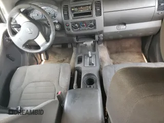 2010 Nissan Frontier XE с VIN 1N6BD0CT8AC431735, выставлен на аукционе Copart как лот 63788294 с пробегом Не указан миль и Списание • Salvage title. История ставок и продаж доступна на DreamBid. Изображение 8.