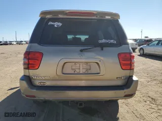 2004 Toyota Sequoia SR5 with VIN 5TDZT34A34S233800, listed as a Copart auction lot 46986385 with 236,549 mi miles and Salvage Title. Bid and sale history available at carsss.com. Image 6.