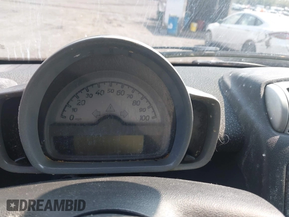 2008 Smart fortwo Pure с VIN WMEEJ31X78K207633, выставлен на аукционе IAAI как лот 42496970 с пробегом 171 828 миль миль и . История ставок и продаж доступна на DreamBid. Изображение 7.