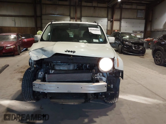 2017 Jeep Renegade Latitude with VIN ZACCJBBB7HPE84209, listed as a IAAI auction lot 41284064 with 81,801 mi miles. Bid and sale history available at carsss.com. Image 18.