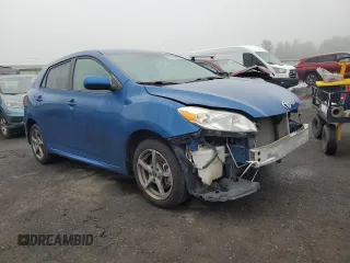 2009 Toyota Matrix S with VIN 2T1LE40E29C011912, listed as a Copart auction lot 57103465 with 128,900 mi miles and Salvage title. Bid and sale history available at DreamBid. Image 4.