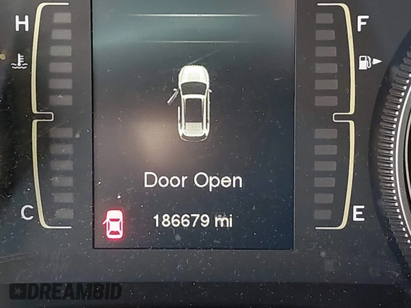 2017 Jeep Cherokee Altitude с VIN 1C4PJLABXHW540896, выставлен на аукционе IAAI как лот 41409018 с пробегом 186 679 миль миль и . История ставок и продаж доступна на DreamBid. Изображение 15.