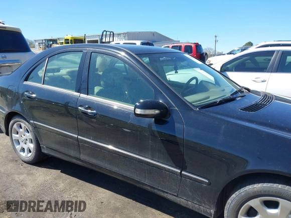 2006 Mercedes-Benz C 280 Luxury with VIN WDBRF54H56A825858, listed as a IAAI auction lot 41860629 with 228,039 mi miles and . Bid and sale history available at DreamBid. Image 13.