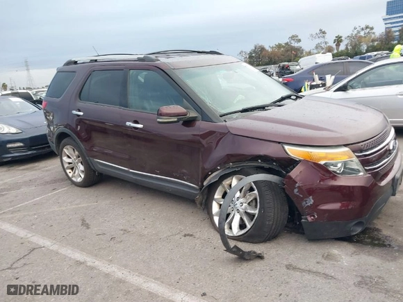 2011 Ford Explorer Limited with VIN 1FMHK8F84BGA65464, listed as a IAAI auction lot 41773168 with 154,848 mi miles. Bid and sale history available at carsss.com. Image 13.
