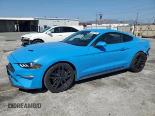 2022 Ford Mustang EcoBoost z VIN 1FA6P8TH7N5105981, wystawiony jako Copart lot #61653005 z przebiegiem 39 068 mil mil oraz Szkoda całkowita • Salvage title. Historia ofert i sprzedaży dostępna na DreamBid. Obrazek 1.
