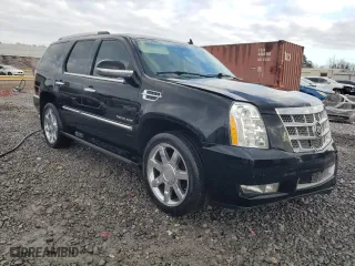 2011 Cadillac Escalade Platinum Edition with VIN 1GYS3DEFXBR345999, listed as a Copart auction lot 84712534 with 189,219 mi miles and Salvage Title. Bid and sale history available at carsss.com. Image 4.