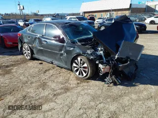 2016 Kia Optima SX Turbo with VIN 5XXGW4L27GG064515, listed as a IAAI auction lot 41707655 with 71,202 mi miles and . Bid and sale history available at carsss.com. Image 1.