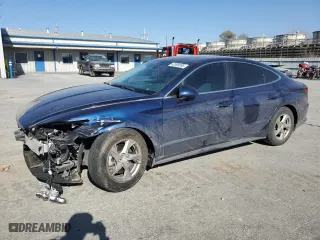 2022 Hyundai Sonata SE with VIN 5NPEG4JA8NH141585, listed as a Copart auction lot 42808995 with 56,170 mi miles and Salvage Title. Bid and sale history available at carsss.com. Image 1.