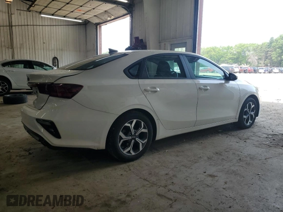 2021 Kia Forte LXS with VIN 3KPF24AD2ME264198, listed as a Copart auction lot 58553735 with 81,153 mi miles and Salvage title. Bid and sale history available at DreamBid. Image 3.