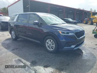 2022 Kia Carnival LXS with VIN KNDNB4H30N6123341, listed as a IAAI auction lot 41252977 with 42,989 mi miles. Bid and sale history available at carsss.com. Image 1.