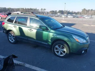 2013 Subaru Outback Premium z VIN 4S4BRBCC9D3298046, wystawiony jako IAAI lot #40344535 z przebiegiem 96 592 mil mil oraz . Historia ofert i sprzedaży dostępna na DreamBid. Obrazek 1.