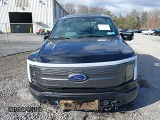 2023 Ford F-150 Lightning Pro с VIN 1FTVW1EV5PWG34863, выставлен на аукционе IAAI как лот 41995387 с пробегом 15 701 миль миль и . История ставок и продаж доступна на DreamBid. Изображение 11.