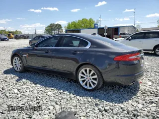 2014 Jaguar XF SC with VIN SAJWJ0EF4E8U32637, listed as a Copart auction lot 53524575 with 114,304 mi miles and Clean Title. Bid and sale history available at DreamBid. Image 2.