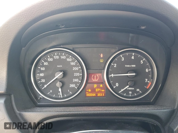 2011 BMW 3 Series 328i xDrive with VIN WBAPK7G58BNN69572, listed as a Copart auction lot 51469095 with 93,364 mi miles and Salvage Title. Bid and sale history available at carsss.com. Image 9.