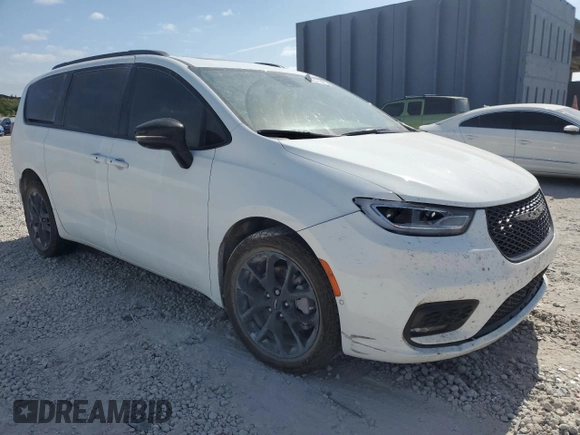 2023 Chrysler Pacifica Limited with VIN 2C4RC3GG7PR593178, listed as a Copart auction lot 54371325 with 44,633 mi miles and Salvage title. Bid and sale history available at DreamBid. Image 4.