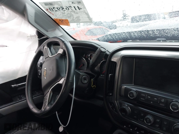2019 Chevrolet Silverado 2500HD LTZ with VIN 1GC1KTEY2KF111194, listed as a IAAI auction lot 41765920 with 1 mi miles. Bid and sale history available at carsss.com. Image 7.