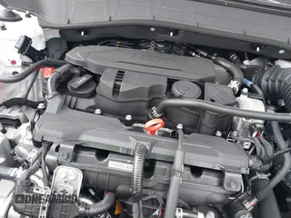 2025 Hyundai Kona Limited with VIN KM8HECA39SU243005, listed as a IAAI auction lot 41908621 with 525 mi miles and . Bid and sale history available at DreamBid. Image 10.