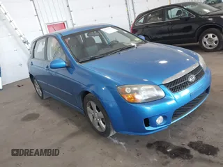 2008 Kia Spectra with VIN KNAFE162485017759, listed as a IAAI auction lot 42233285 with 165,412 mi miles and . Bid and sale history available at DreamBid. Image 1.