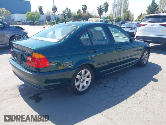 1999 BMW 3 Series 323i with VIN WBAAM3336XFP55691, listed as a IAAI auction lot 42033522 with 129,067 mi miles. Bid and sale history available at carsss.com. Image 4.