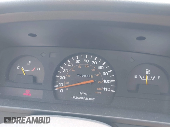 1990 Toyota Pickup z VIN JT4RN81R2L0043473, wystawiony jako IAAI lot #42410597 z przebiegiem 27 697 mil mil oraz . Historia ofert i sprzedaży dostępna na DreamBid. Obrazek 7.