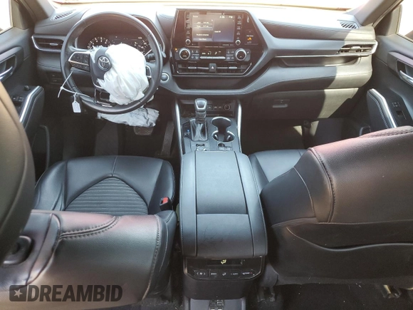 2021 Toyota Highlander XSE z VIN 5TDLZRBH6MS076478, wystawiony jako Copart lot #49897455 z przebiegiem 102 439 mil mil oraz Szkoda całkowita • Salvage title. Historia ofert i sprzedaży dostępna na DreamBid. Obrazek 8.