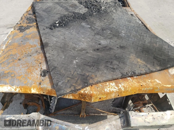 1985 Cadillac Seville z VIN 1G6KS6988FE825863, wystawiony jako Copart lot #52723115 z przebiegiem Nie podano mil oraz Szkoda całkowita • Salvage title. Historia ofert i sprzedaży dostępna na DreamBid. Obrazek 11.