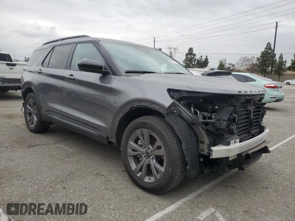2023 Ford Explorer XLT z VIN 1FMSK7DH3PGB91471, wystawiony jako Copart lot #55952575 z przebiegiem 8 951 mil mil oraz Szkoda całkowita • Salvage title. Historia ofert i sprzedaży dostępna na DreamBid. Obrazek 4.