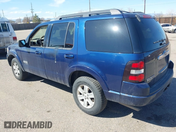 2008 Ford Explorer XLT with VIN 1FMEU73E88UA75121, listed as a IAAI auction lot 41714427 with 238,774 mi miles and . Bid and sale history available at carsss.com. Image 3.
