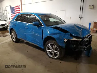 2020 Audi Q3 S line Prestige with VIN WA1FECF31L1030180, listed as a Copart auction lot 82638544 with 41,440 mi miles and Salvage Title. Bid and sale history available at carsss.com. Image 4.