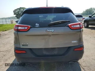2017 Jeep Cherokee Latitude z VIN 1C4PJMCS0HW606505, wystawiony jako Copart lot #59807475 z przebiegiem 83 035 mil mil oraz Czysty tytuł • Clean title. Historia ofert i sprzedaży dostępna na DreamBid. Obrazek 6.