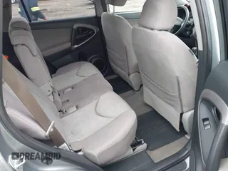 2007 Toyota RAV4 with VIN JTMZD33V475060428, listed as a IAAI auction lot 41565817 with Not Provided miles. Bid and sale history available at carsss.com. Image 8.