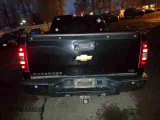 2013 Chevrolet Silverado 1500 LTZ with VIN 1GCRKTE77DZ149130, listed as a Copart auction lot 85349504 with 136,782 mi miles and Salvage Title. Bid and sale history available at DreamBid. Image 6.