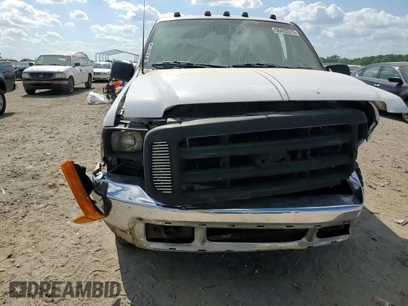 2000 Ford F-250 XL z VIN 1FTNF20L0YEA92980, wystawiony jako Copart lot #56422575 z przebiegiem 210 425 mil mil oraz Szkoda całkowita • Salvage title. Historia ofert i sprzedaży dostępna na DreamBid. Obrazek 13.