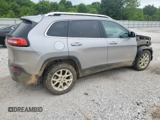 2018 Jeep Cherokee Latitude z VIN 1C4PJLCB1JD566642, wystawiony jako Copart lot #55816365 z przebiegiem 65 433 mil mil oraz Szkoda całkowita • Salvage title. Historia ofert i sprzedaży dostępna na DreamBid. Obrazek 3.