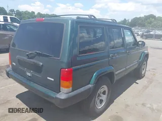 2000 Jeep Cherokee z VIN 1J4FT48S7YL134491, wystawiony jako IAAI lot #42789305 z przebiegiem 180 886 mil mil oraz . Historia ofert i sprzedaży dostępna na DreamBid. Obrazek 4.