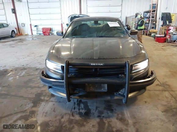 2019 Dodge Charger Police with VIN 2C3CDXKTXKH622738, listed as a IAAI auction lot 41645397 with 127,273 mi miles. Bid and sale history available at carsss.com. Image 6.
