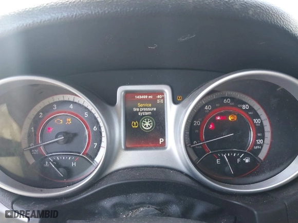 2019 Dodge Journey SE Value Pkg with VIN 3C4PDCAB7KT747315, listed as a IAAI auction lot 41028740 with 143,469 mi miles. Bid and sale history available at carsss.com. Image 7.