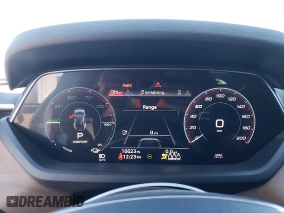 2022 Audi e-tron GT Premium Plus z VIN WAUFJBFW8N7010379, wystawiony jako Copart lot #72908444 z przebiegiem 16 623 mil mil oraz Szkoda całkowita • Salvage title. Historia ofert i sprzedaży dostępna na DreamBid. Obrazek 9.