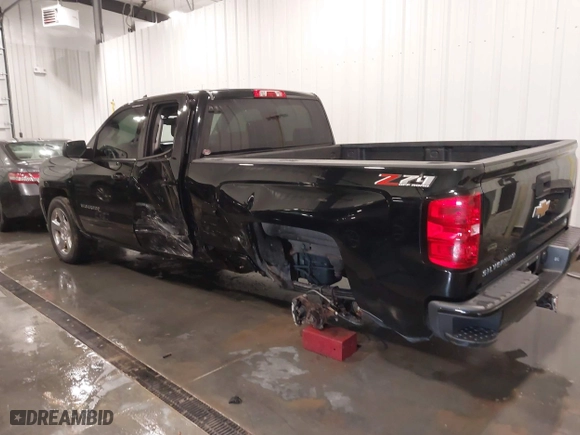 2018 Chevrolet Silverado 1500 LT with VIN 1GCVKREC4JZ295432, listed as a IAAI auction lot 41822705 with 86,781 mi miles. Bid and sale history available at carsss.com. Image 6.