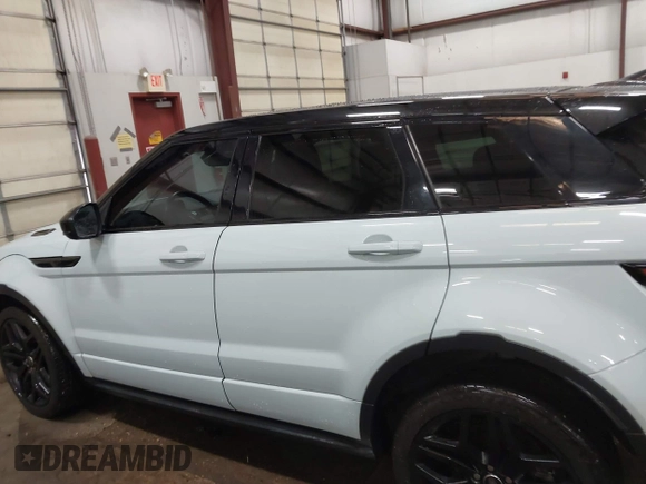 2017 Land Rover Range Rover Evoque HSE Dynamic with VIN SALVD2BG6HH170028, listed as a IAAI auction lot 41279597 with 74,731 mi miles. Bid and sale history available at carsss.com. Image 14.