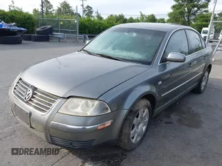 2002 Volkswagen Passat GLX z VIN WVWRH63B02P122142, wystawiony jako IAAI lot #42282094 z przebiegiem 222 613 mil mil oraz . Historia ofert i sprzedaży dostępna na DreamBid. Obrazek 2.