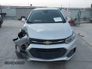 2020 Chevrolet Trax LS with VIN 3GNCJKSB0LL317926, listed as a IAAI auction lot 41802701 with 58,569 mi miles. Bid and sale history available at carsss.com. Image 12.