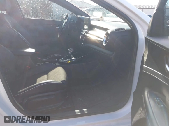 2021 Kia Forte GT-Line с VIN 3KPF34AD8ME387002, выставлен на аукционе IAAI как лот 41348684 с пробегом 60 942 миль миль и . История ставок и продаж доступна на DreamBid. Изображение 5.