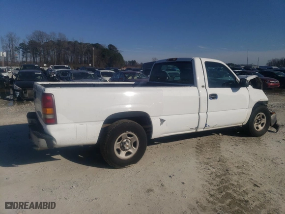 2000 Chevrolet Silverado 1500 with VIN 1GCEC14V3YE374450, listed as a Copart auction lot 46484315 with 172,096 mi miles and Salvage Title. Bid and sale history available at carsss.com. Image 3.