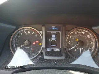 2022 Toyota Tacoma SR с VIN 3TMCZ5AN8NM519084, выставлен на аукционе Copart как лот 57512005 с пробегом 23 692 миль миль и Списание • Salvage title. История ставок и продаж доступна на DreamBid. Изображение 9.