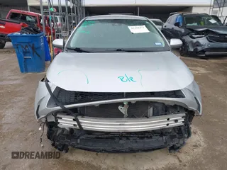 2020 Toyota Corolla LE with VIN JTDEPRAEXLJ079921, listed as a IAAI auction lot 41429471 with 97,752 mi miles. Bid and sale history available at carsss.com. Image 13.