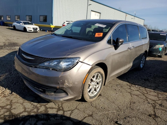 2018 Chrysler Pacifica Touring with VIN 2C4RC1DGXJR293893, listed as a Copart auction lot 41871185 with 141,447 mi miles and Clean title. Bid and sale history available at DreamBid. Image 1.