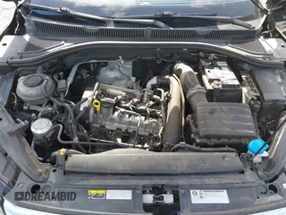2019 Volkswagen Jetta SEL with VIN 3VWEB7BU7KM193642, listed as a IAAI auction lot 42718572 with 124,633 mi miles and . Bid and sale history available at DreamBid. Image 10.