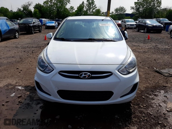 2016 Hyundai Accent SE with VIN KMHCT4AE2GU943446, listed as a Copart auction lot 59987253 with 21,654 mi miles. Bid and sale history available at carsss.com. Image 5.
